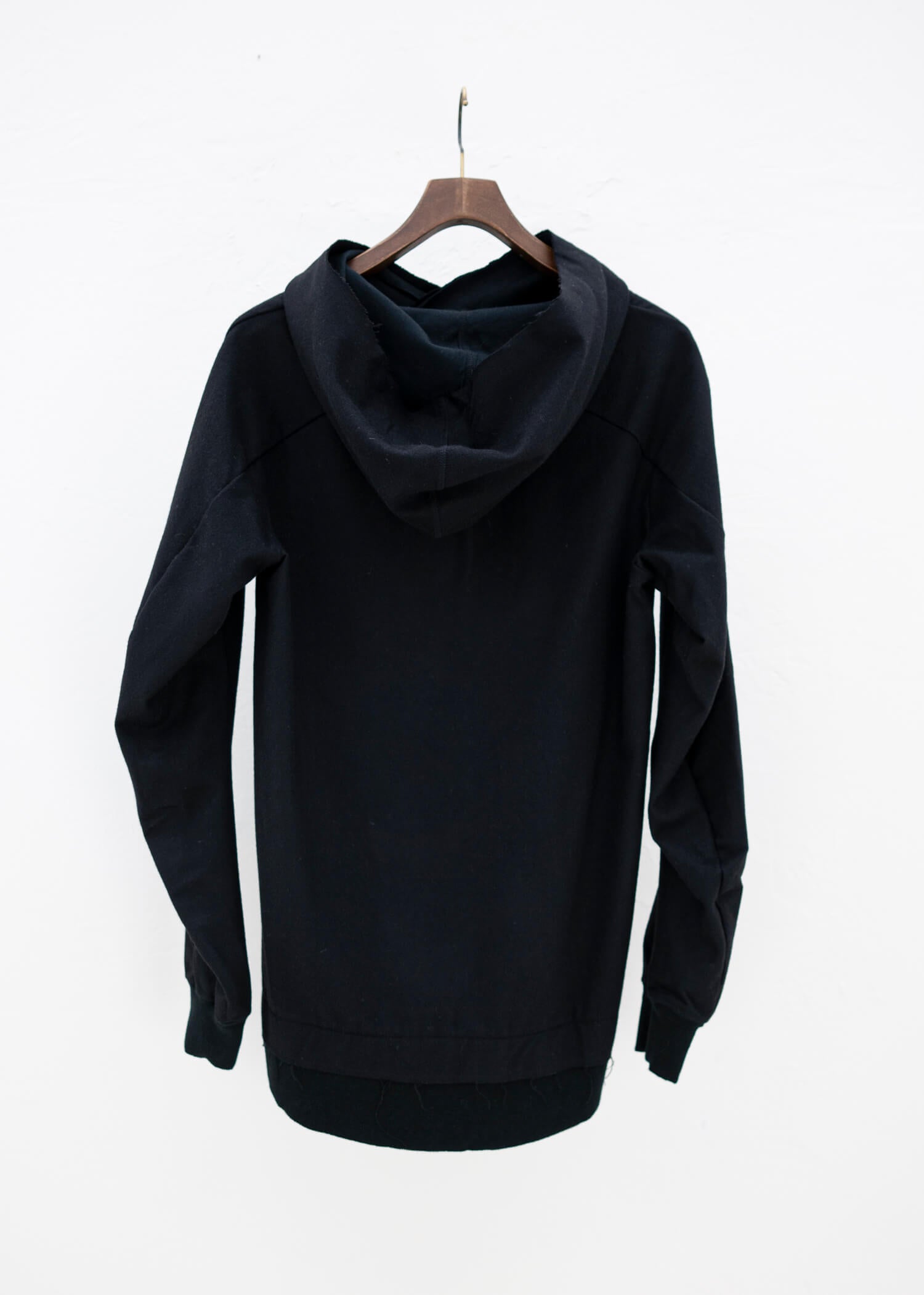 individual sentiments 17AW BLACK STRETCH FLANNEL HOODIE