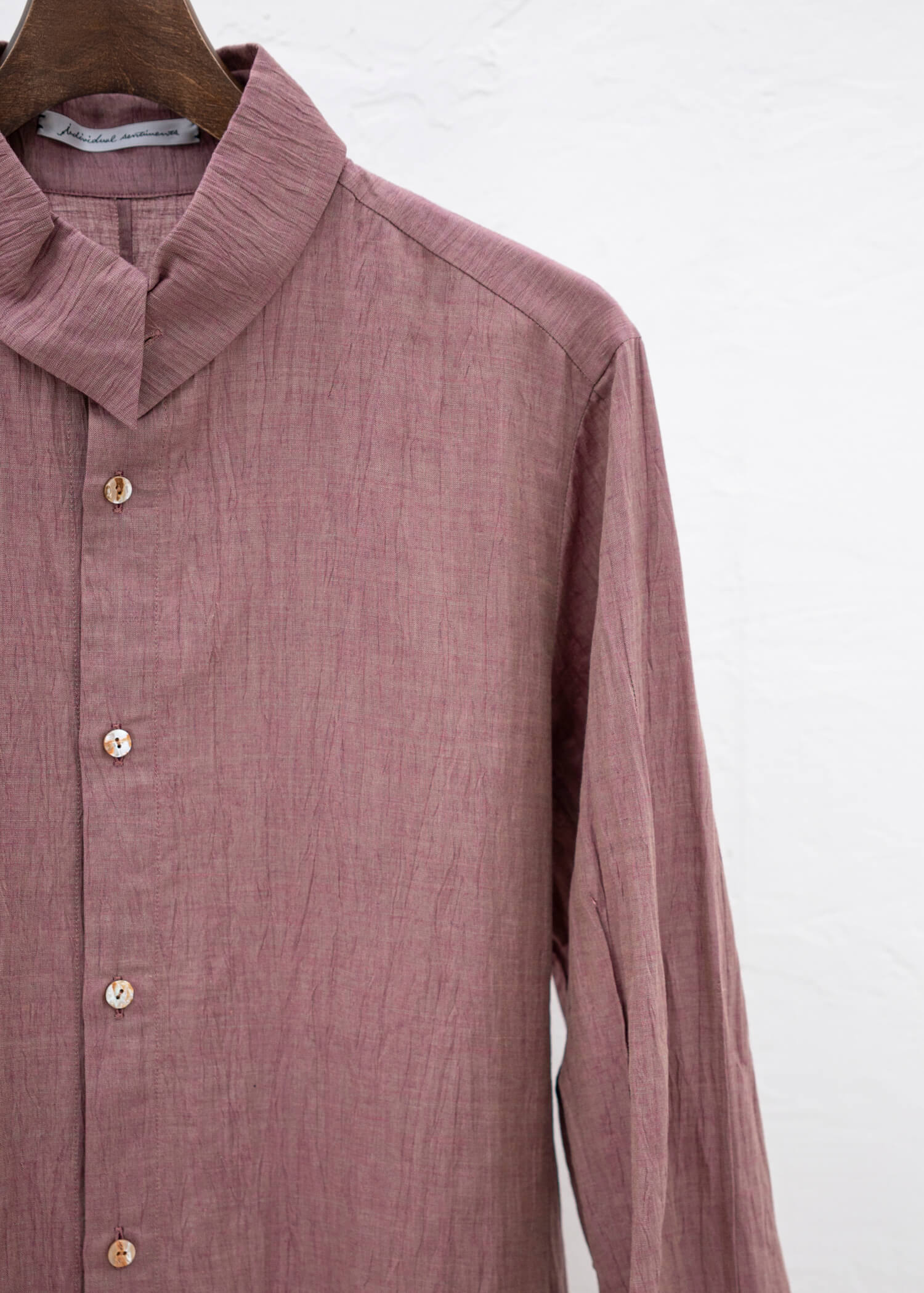 individual sentiments 16AW OLD ROSE CHAMBRAY WRINKLES RAMIE SHIRT