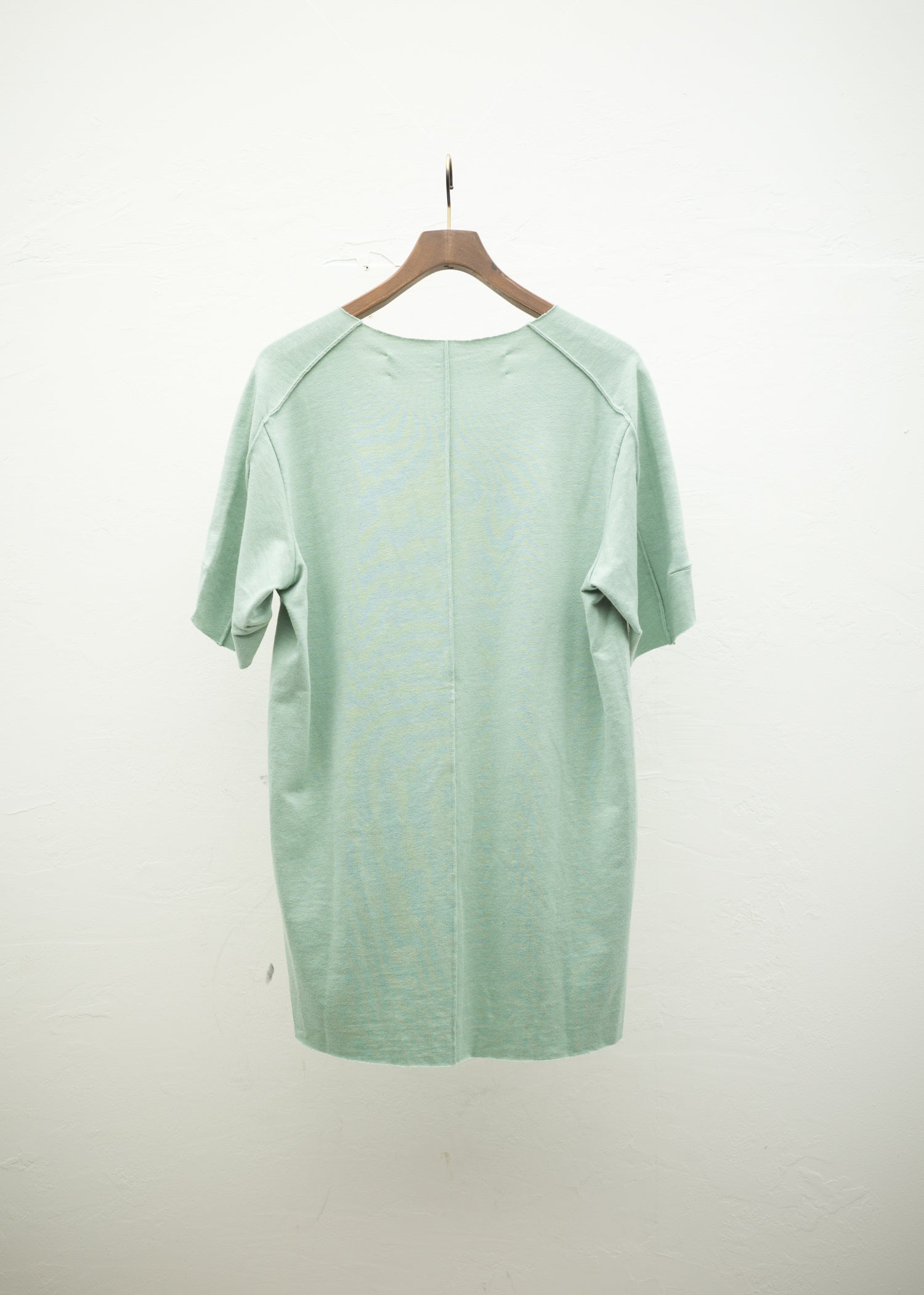individual sentiments 18SS pale green cut sew